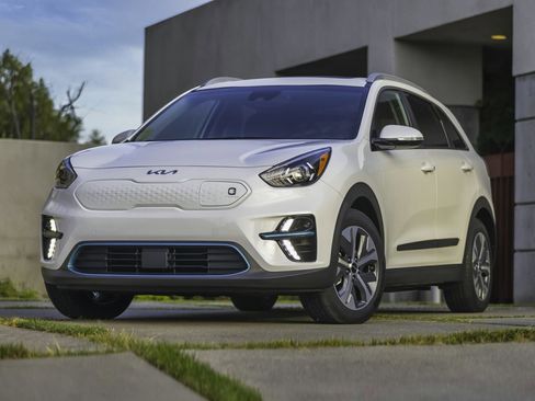 Used 2022 Kia Niro EX image 1