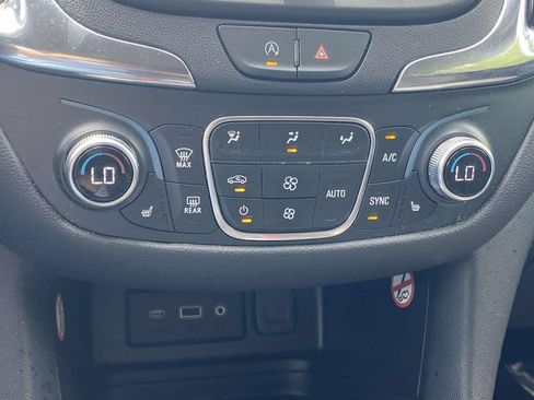 Used 2024 Chevrolet Equinox LT AWD/4WD image 27