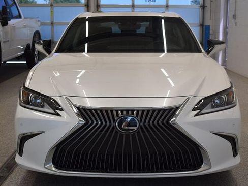 Used 2021 Lexus ES 250 w/ Premium Package AWD/4WD image 3