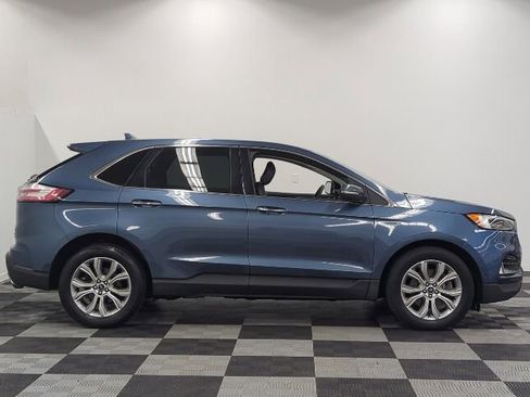 Used 2019 Ford Edge Titanium w/ Equipment Group 301A AWD/4WD image 8