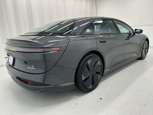 Used 2024 Lucid Air Touring image 8