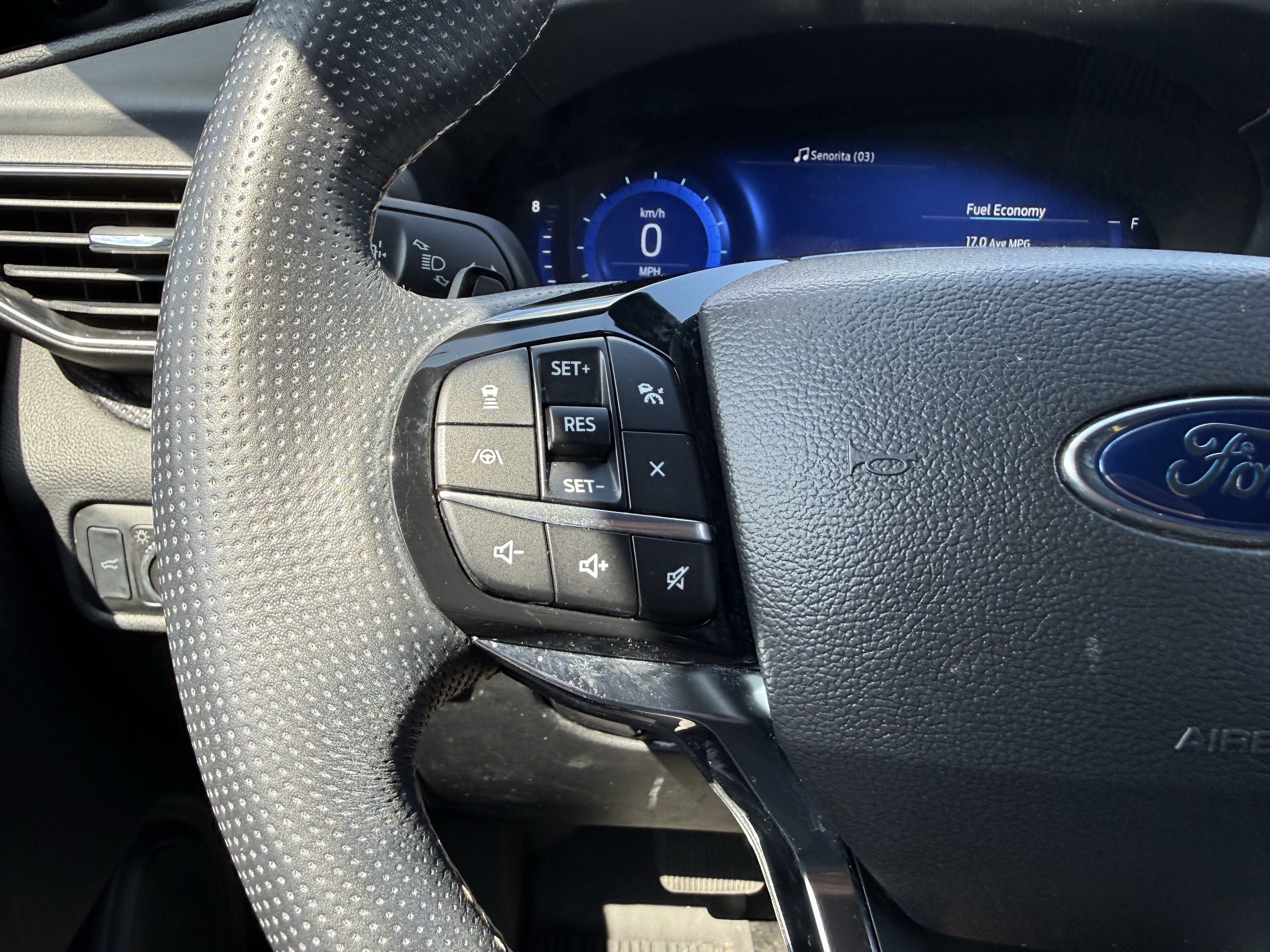 Used 2021 Ford Explorer ST w/ Equipment Group 401A AWD/4WD image 18