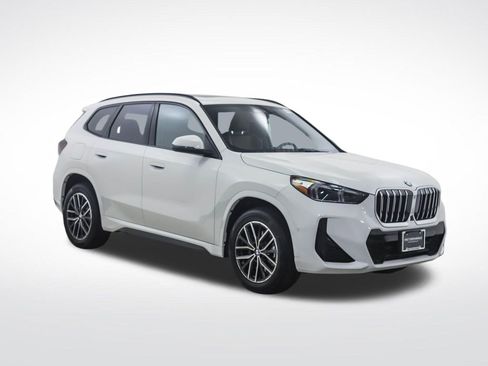 Used 2026 BMW X1 xDrive28i w/ Technology Package AWD/4WD image 8