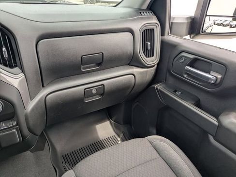 Used 2024 Chevrolet Silverado 2500 Custom w/ Custom Value Package AWD/4WD image 16