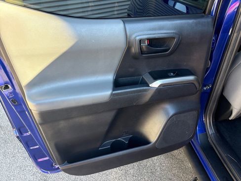 Used 2023 Toyota Tacoma SR5 image 45