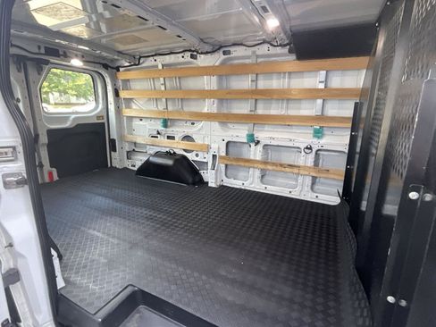 Used 2019 Ford Transit 250 130 Low Roof w/ Exterior Upgrade Package RWD image 13