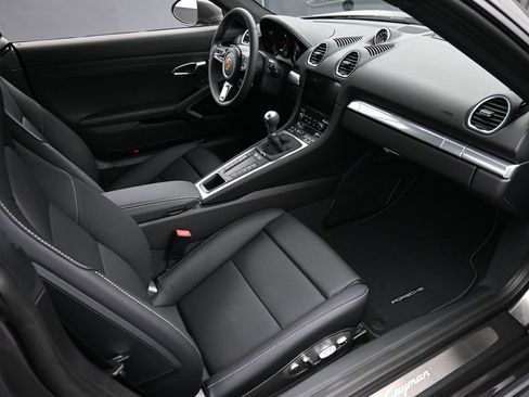 New 2025 Porsche 718 Cayman image 27