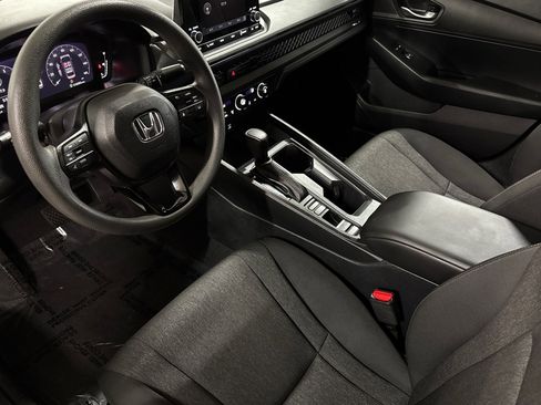 Used 2024 Honda Accord LX image 10