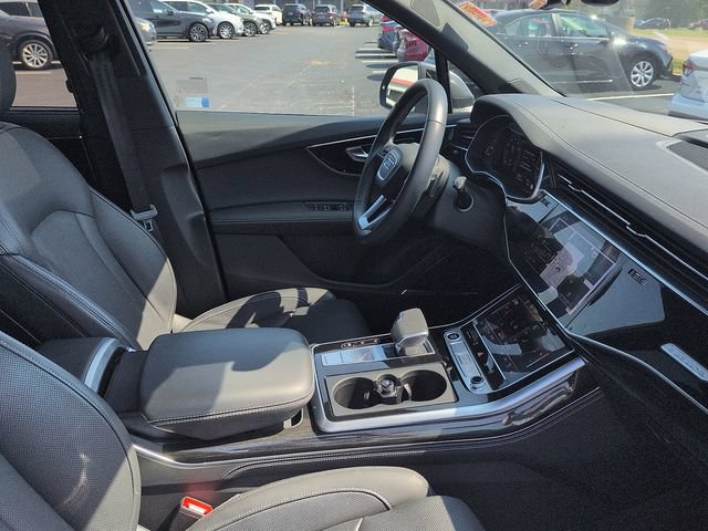 Used 2025 Audi Q7 3.0T Prestige AWD/4WD image 10
