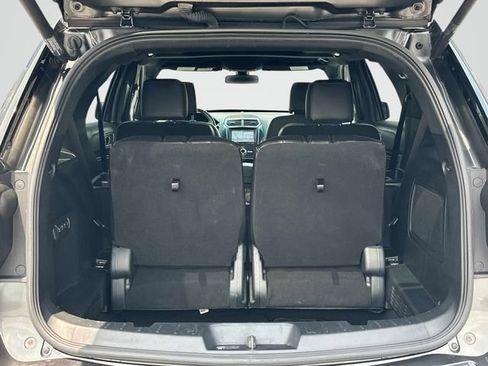Used 2019 Ford Explorer Platinum AWD/4WD image 19