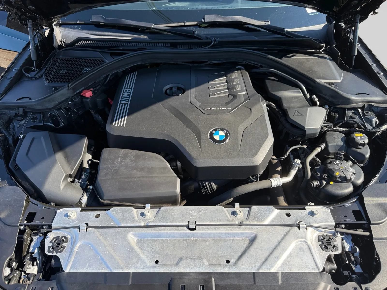 Used 2019 BMW 330i xDrive Sedan w/ Driving Assistance Package AWD/4WD image 34