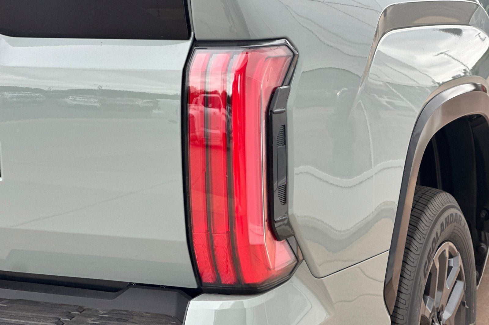 New 2026 Toyota Tundra Platinum AWD/4WD image 32