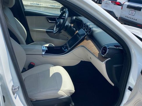 Used 2024 Mercedes-Benz C 300 Sedan image 16