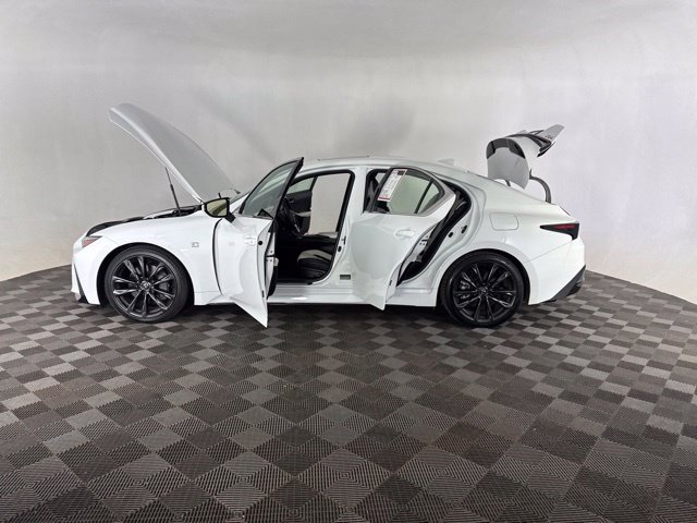 Used 2022 Lexus IS 350 F Sport w/ Navigation Package RWD image 18
