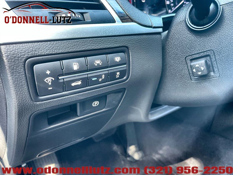 Used 2017 Genesis G80 3.8 w/ Option Group 02 RWD image 28