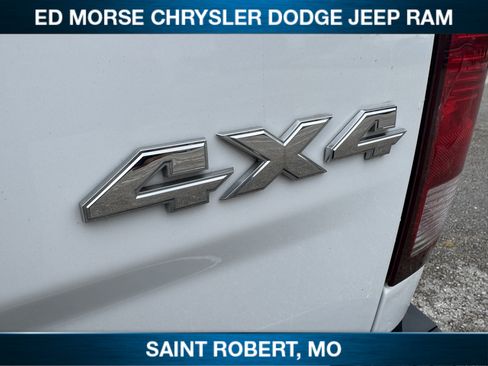 Used 2016 RAM 1500 Express AWD/4WD image 12
