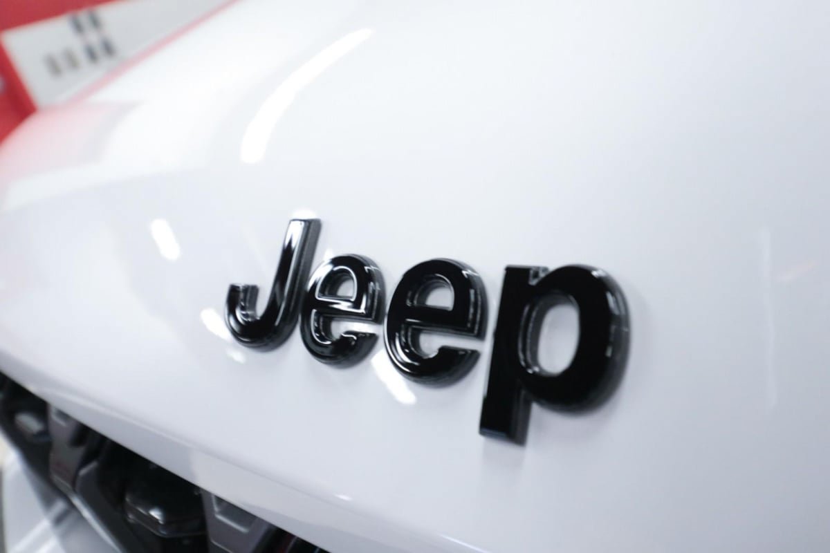 Used 2026 Jeep Grand Cherokee Limited AWD/4WD image 37