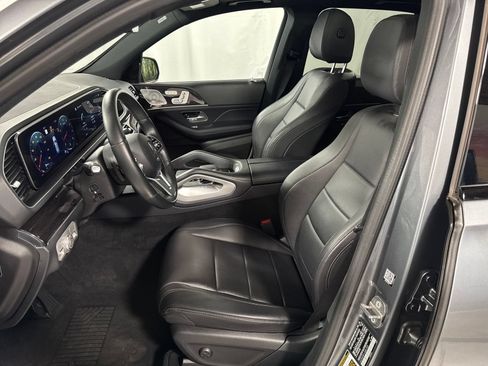 Used 2020 Mercedes-Benz GLE 350 4MATIC image 3