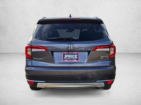 Used 2021 Honda Pilot Touring image 7