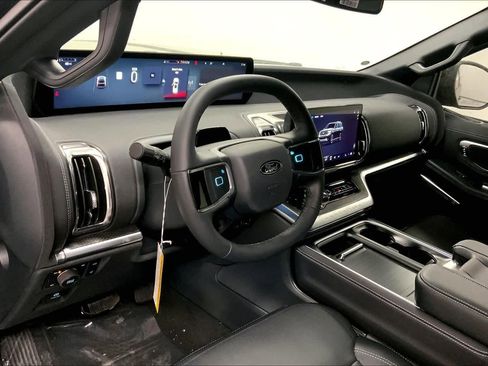 New 2026 Ford Expedition Max Platinum w/ Stealth Appearance Package AWD/4WD image 7