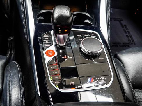 Used 2021 BMW M4 Competition w/ M Carbon Exterior Package RWD image 18