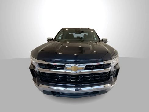 Used 2022 Chevrolet Silverado 1500 LT image 3