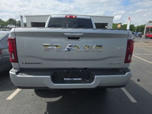 Used 2026 RAM 2500 Laramie AWD/4WD image 5