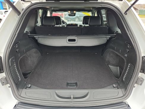 Used 2020 Jeep Grand Cherokee Limited image 28
