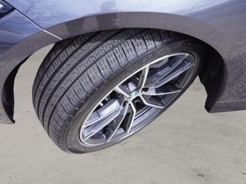 Used 2022 BMW 330i xDrive Sedan w/ Driving Assistance Package image 12