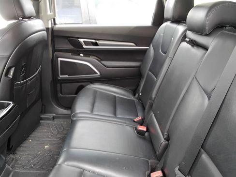 Used 2021 Kia Telluride LX AWD/4WD image 10
