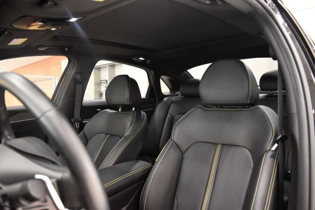 Used 2025 Kia K5 GT w/ GT1 Package FWD image 2