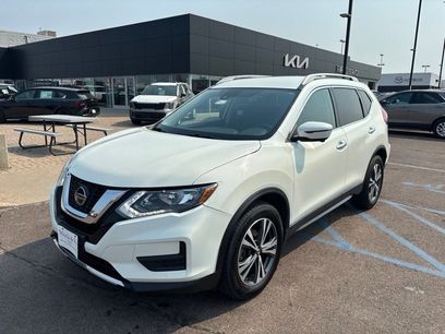 Used 2019 Nissan Rogue SV w/ Premium Package