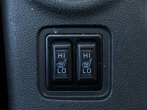 Used 2016 Mitsubishi Outlander SEL image 23