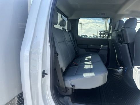 New 2025 Ford F550 4x4 Crew Cab Super Duty image 41