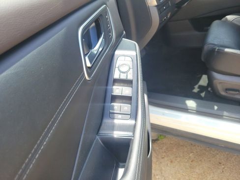 Used 2023 Nissan Rogue Platinum AWD/4WD image 10