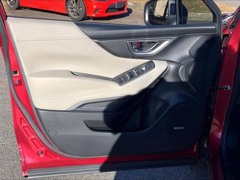 Used 2019 Subaru Forester Limited w/ Popular Package #3 image 21