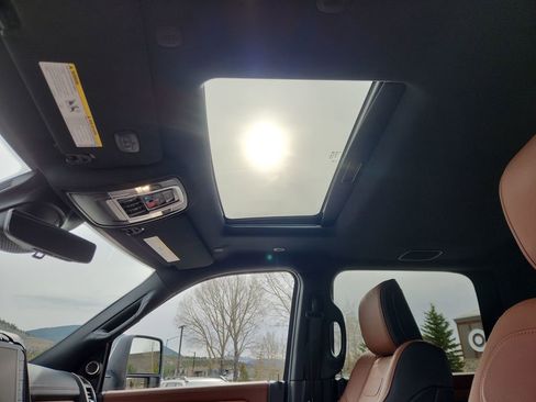 Used 2024 RAM 3500 Limited w/ Safety Group image 22