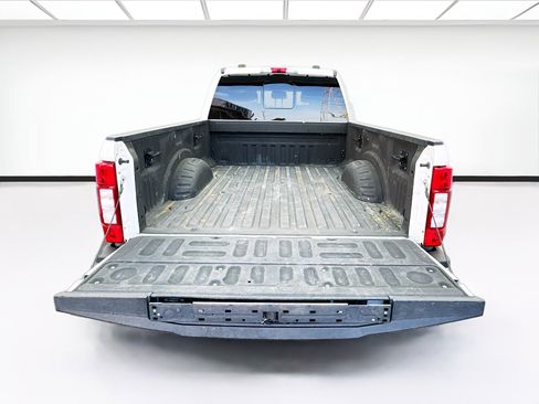 Used 2021 Ford F250 XLT w/ XLT Premium Package image 17