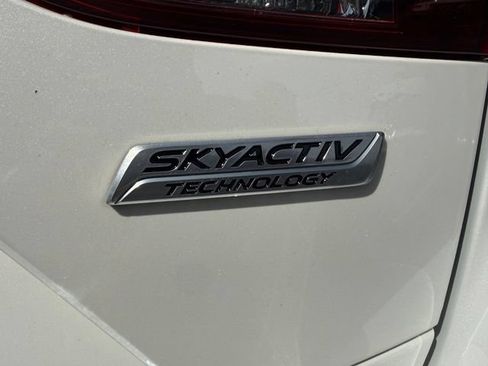 Used 2017 MAZDA MAZDA3 Grand Touring w/ Premium Equipment Package FWD image 43
