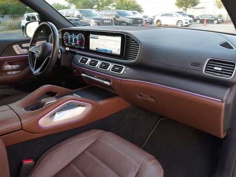 Used 2024 Mercedes-Benz GLE 350 4MATIC image 26
