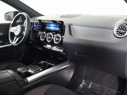Certified 2023 Mercedes-Benz GLA 250 4MATIC image 9