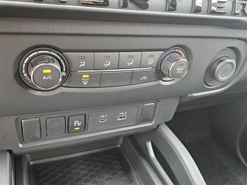 New 2026 Nissan Frontier SV image 22