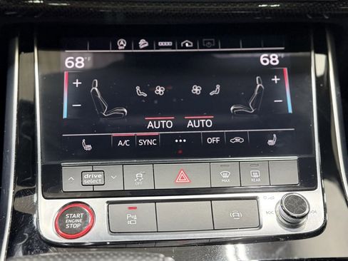 Used 2021 Audi SQ7 Premium Plus image 25