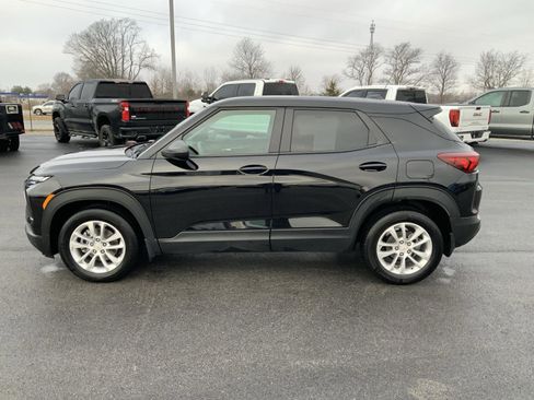 Used 2024 Chevrolet TrailBlazer LS w/ LS Convenience Package image 5