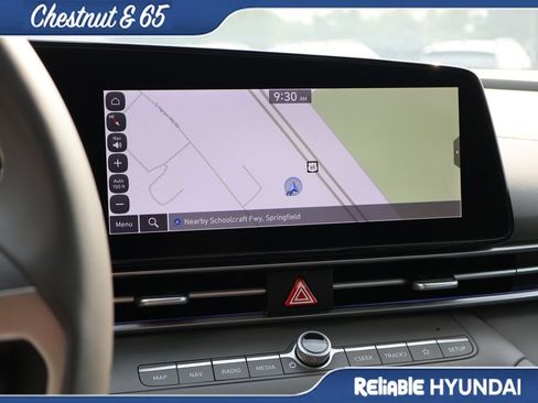 Certified 2025 Hyundai Elantra SEL w/ Cargo Package FWD image 36