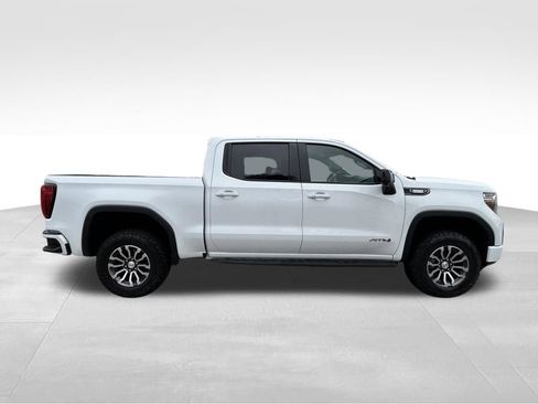 Used 2020 GMC Sierra 1500 AT4 w/ AT4 Premium Package image 3