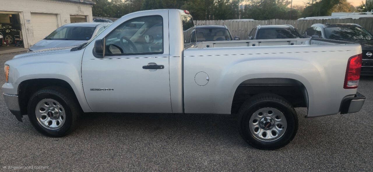 Used 2012 GMC Sierra 1500 W/T w/ Work Truck Plus Package RWD image 2