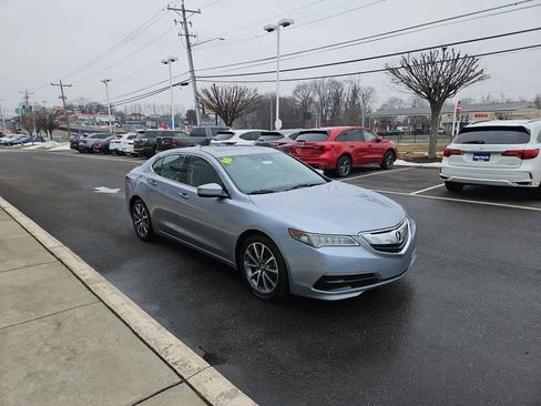Used 2016 Acura TLX V6 w/ Technology Package image 2