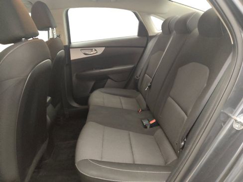 Used 2024 Kia Forte LXS FWD image 18
