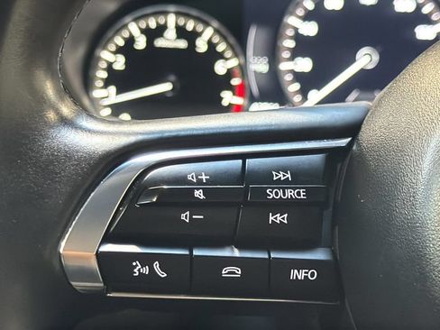 Used 2025 MAZDA MAZDA3 s Sport FWD image 25